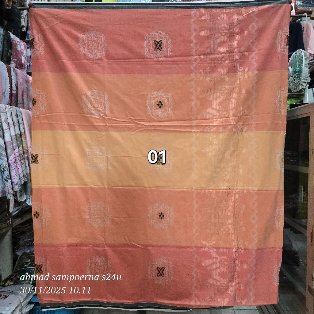 Sarung atlas Jacquard Songket