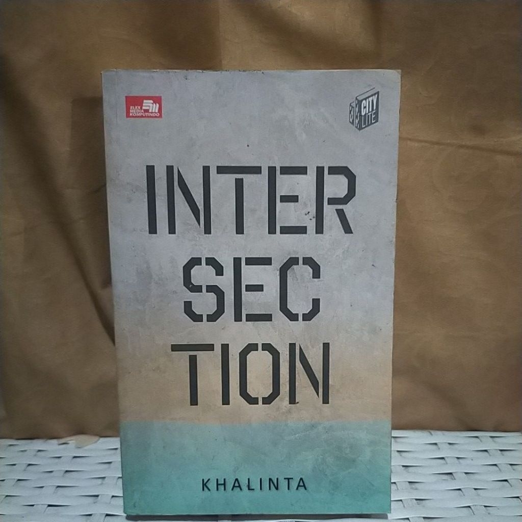INTERSECTION - KHALINTA
