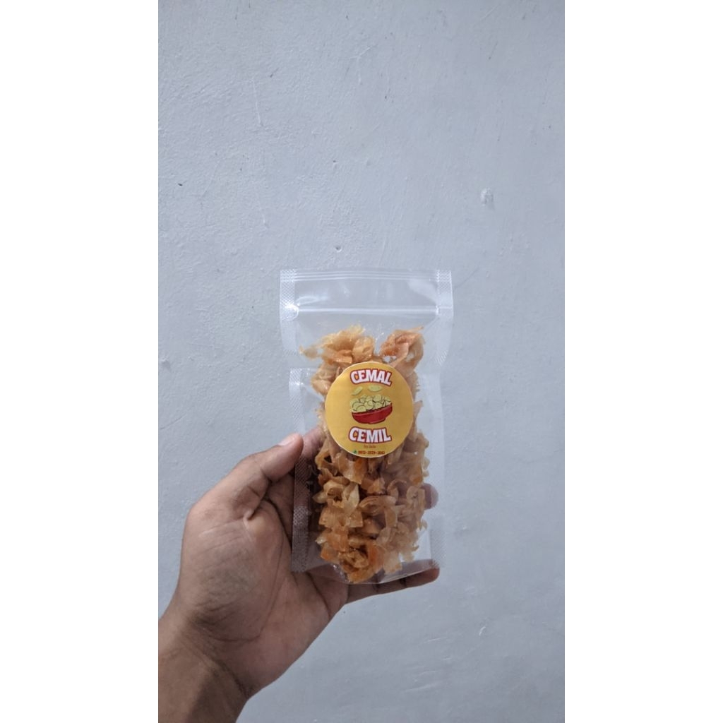 Kulit lumpia kering gurih pedas