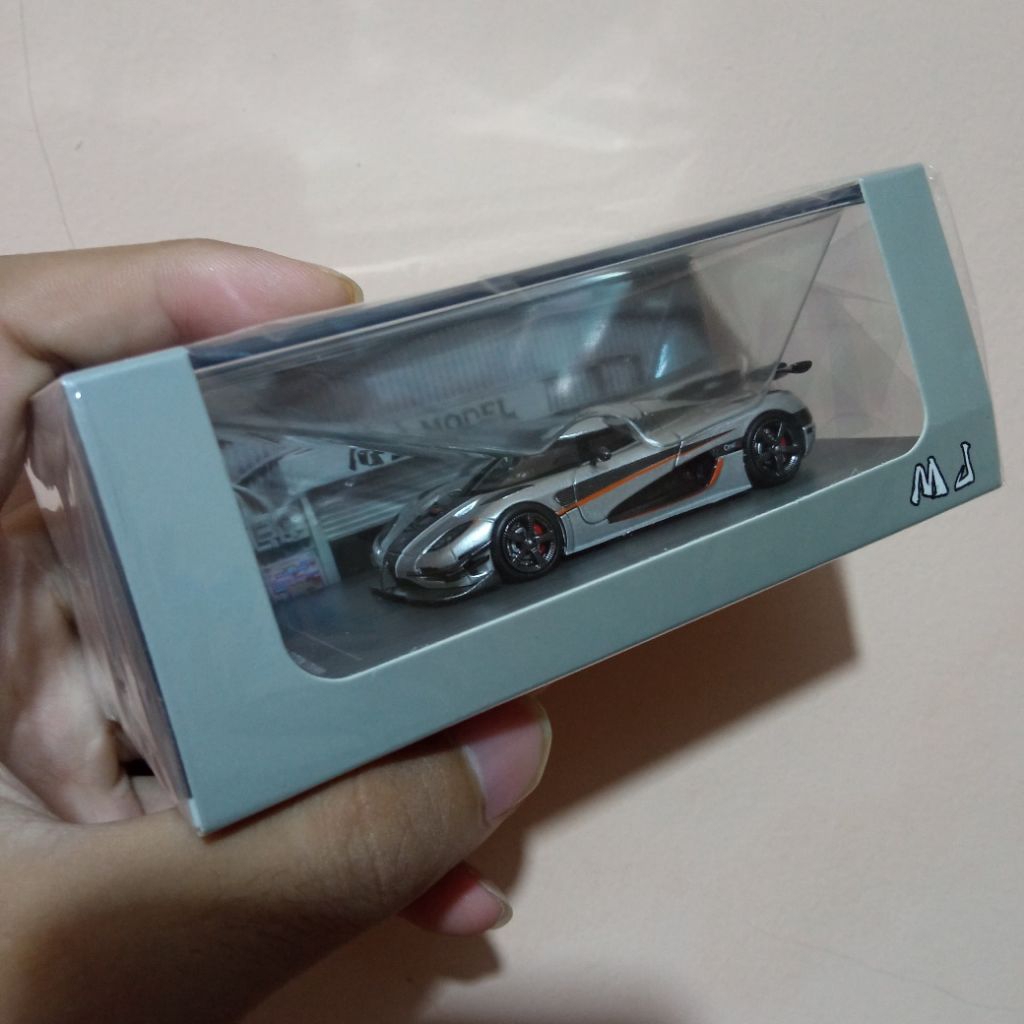 MJ Model Koenigsegg One : 1 Silver