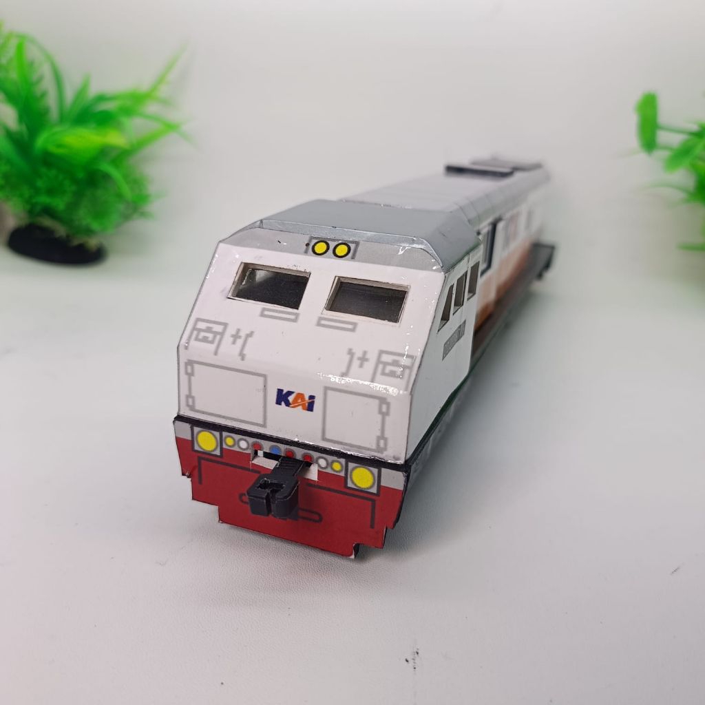 MINIATUR LOKOMOTIF CC 203 PUTIH ORANYE