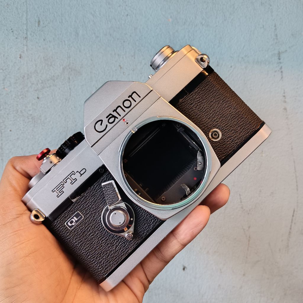 Kamera Analog Canon FTb BO