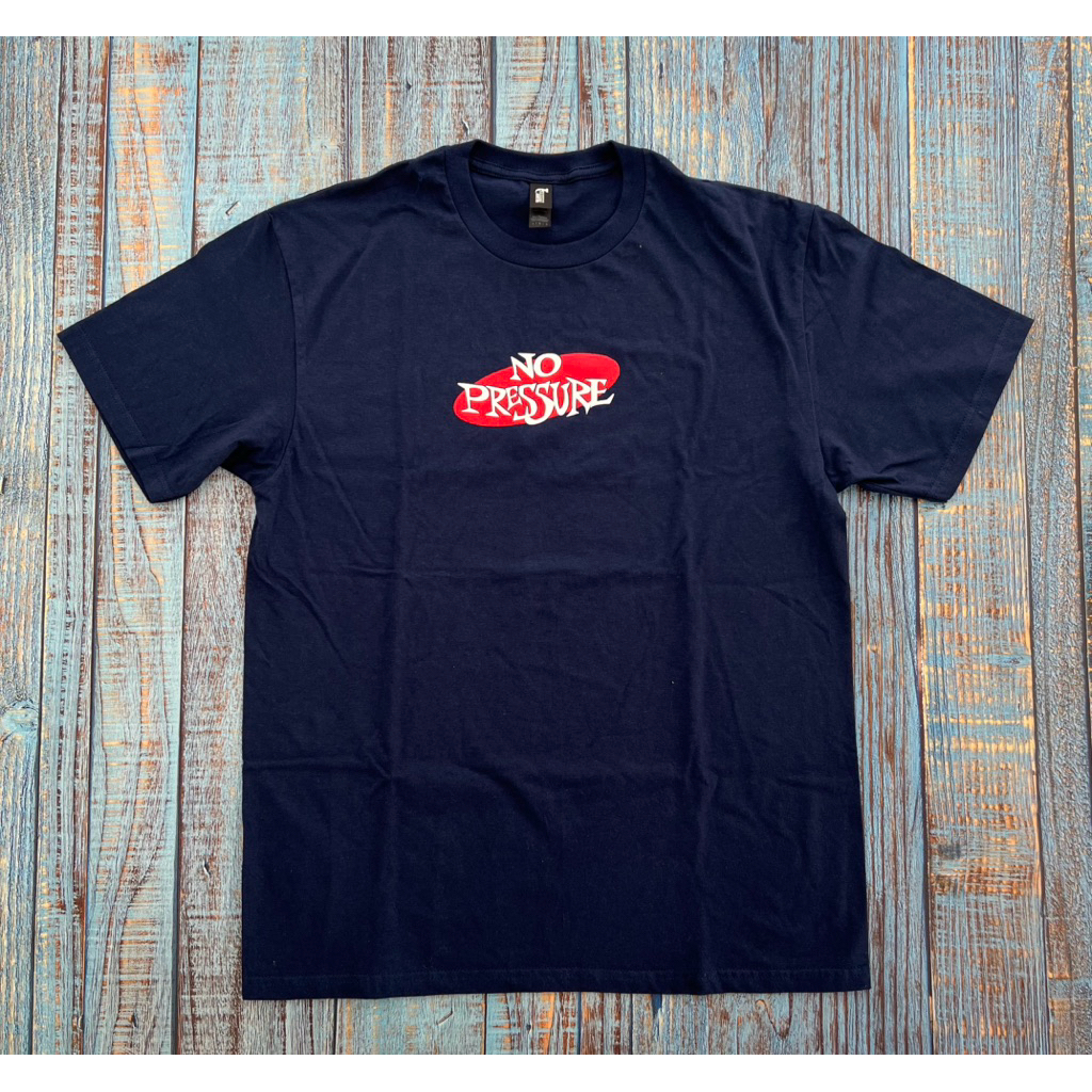 Kaos T-Shirt Band No Pressure - Live in London 2025 Official Merchandise