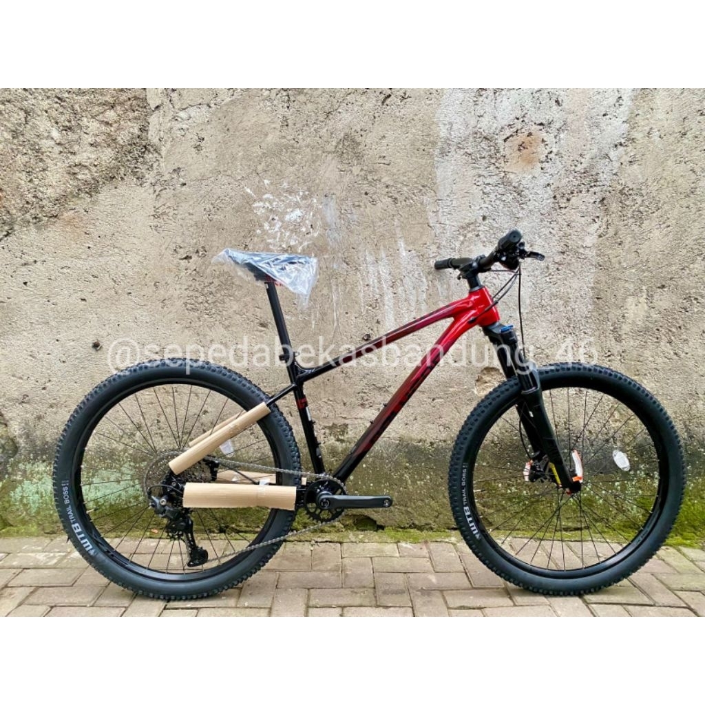 MTB/Sepeda Gunung Polygon Xtrada 6 2025 NEW