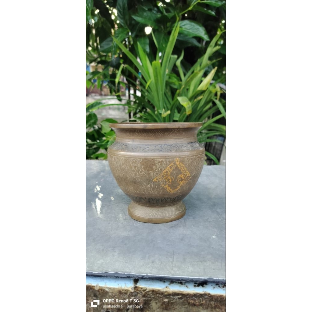 Bokor Kuningan lawas tebal ukiran