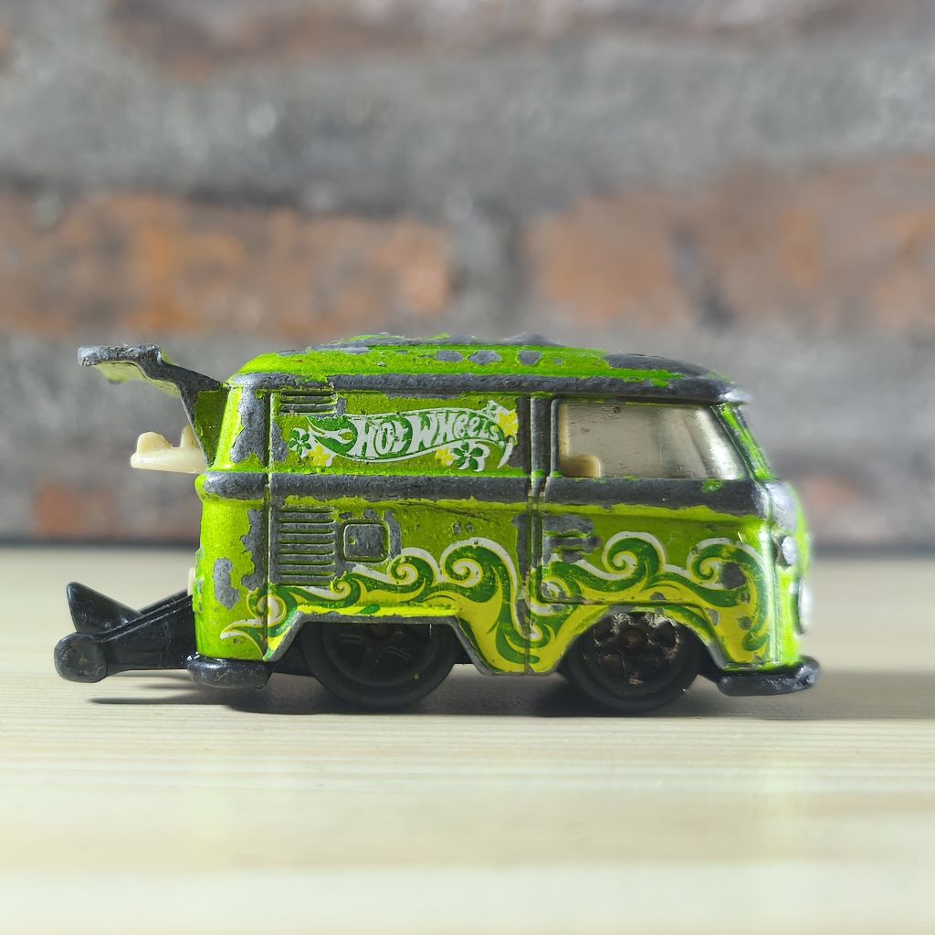 Hot Wheels Kool Kombi - Loose Junk