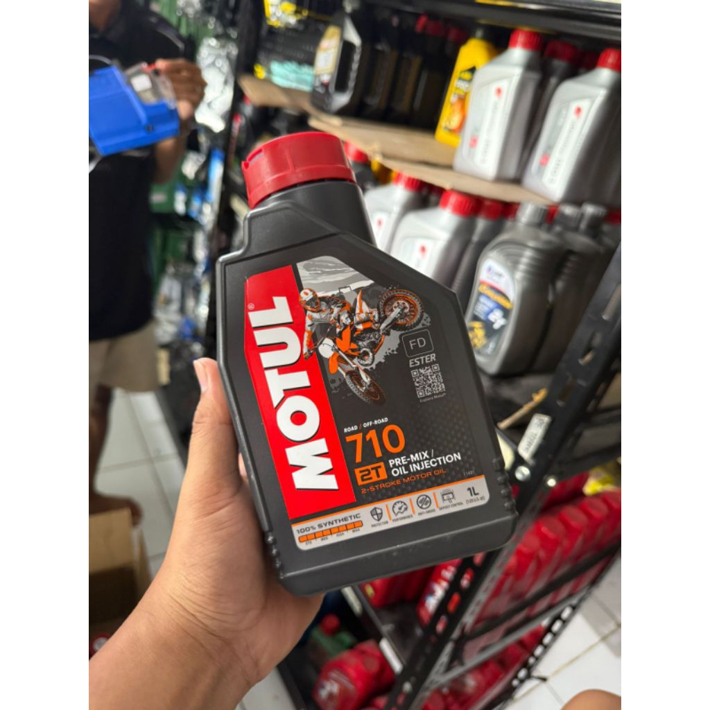 Oli 2T Motul 710 Ester Fd
