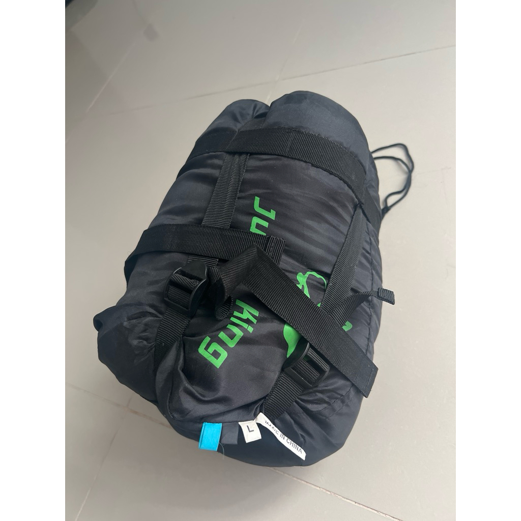 PRELOVED SLEEPING BAG JUNGLE KING