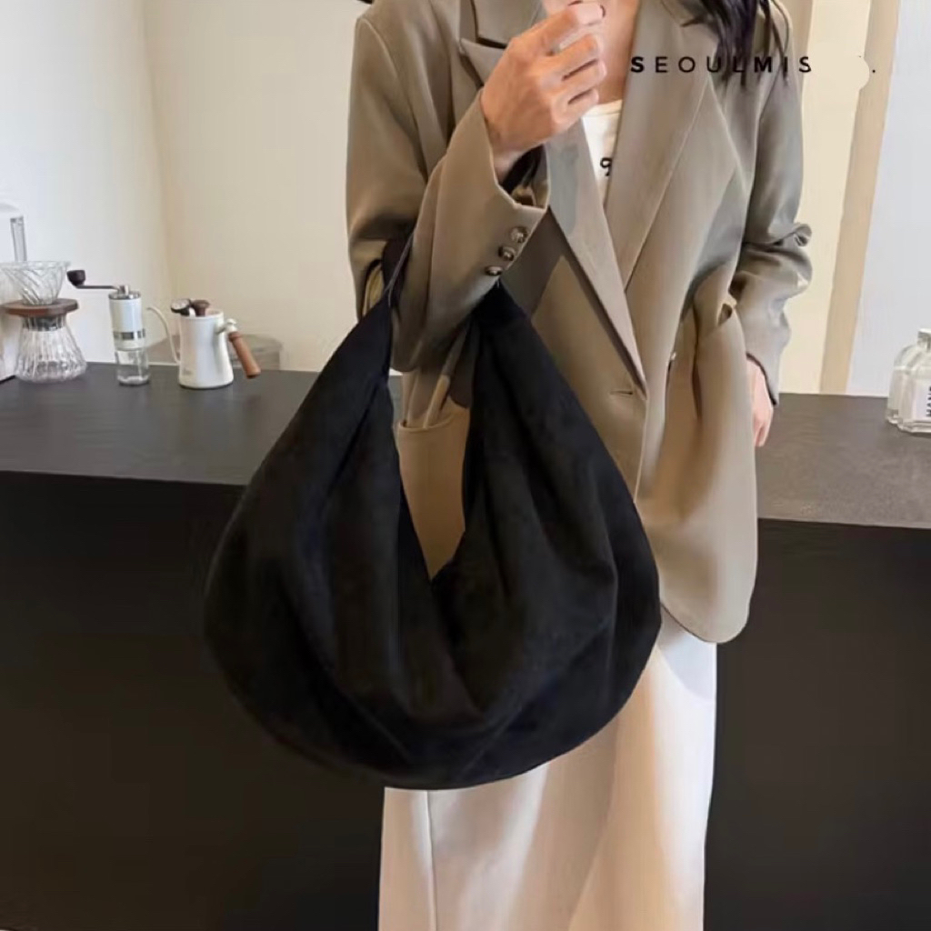 TAYLORSCLOSET - Dumpling Suede Bag Korean