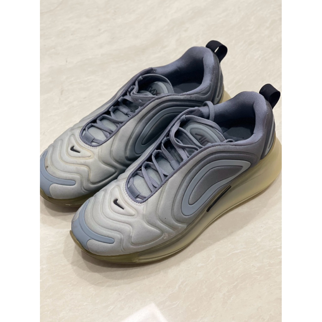 NIKE Airmax 720 Cool Grey