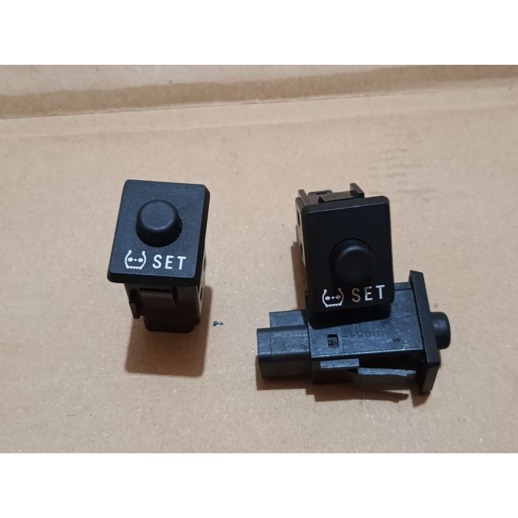 Switch Tombol Resert TPMS Toyota Original