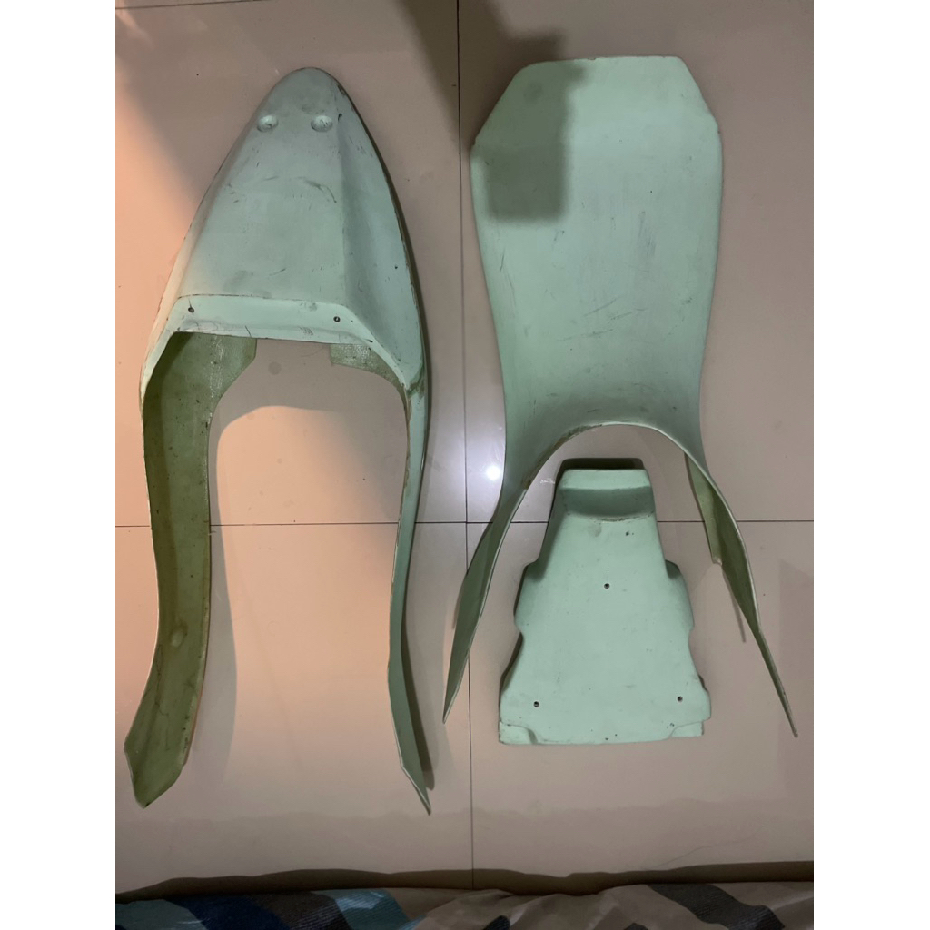 Body Balap R25 bagian belakang