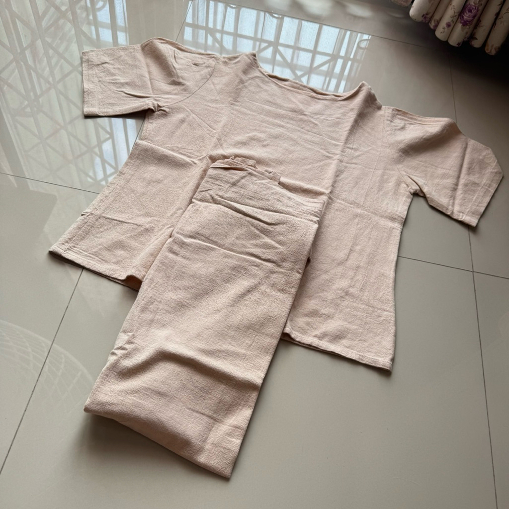 Preloved amanda set vaeesan khaki