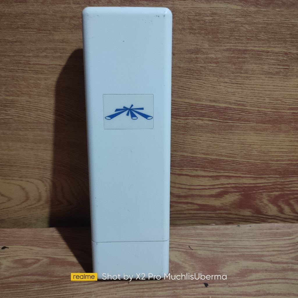 UbiQuiti NanoStation2
