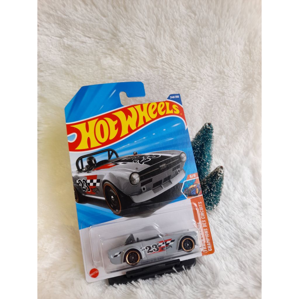 HotWheels Triumph TR6 (RTH)