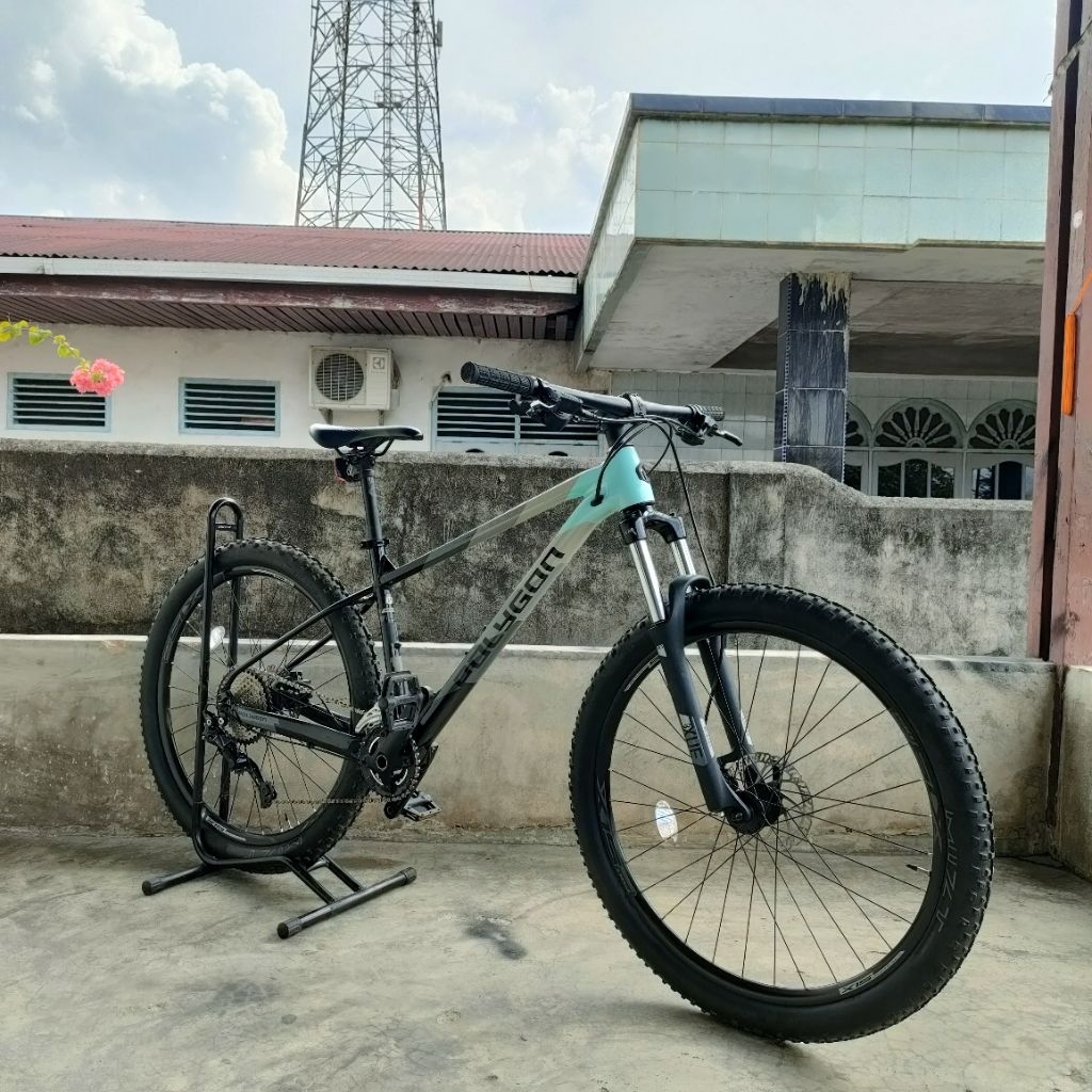 Sepeda Polygon Xtrada 5 Ukuran 27.5 inci size M Like New