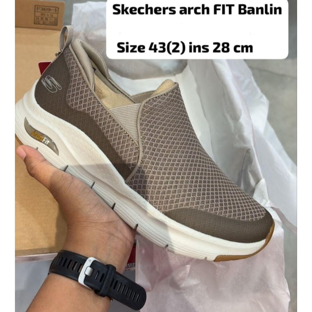 skechers arch fit banlin