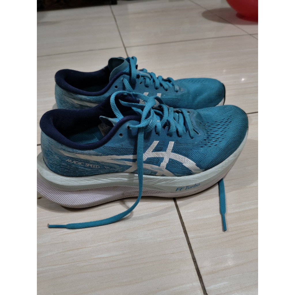 Asics Magic Speed 4 Used