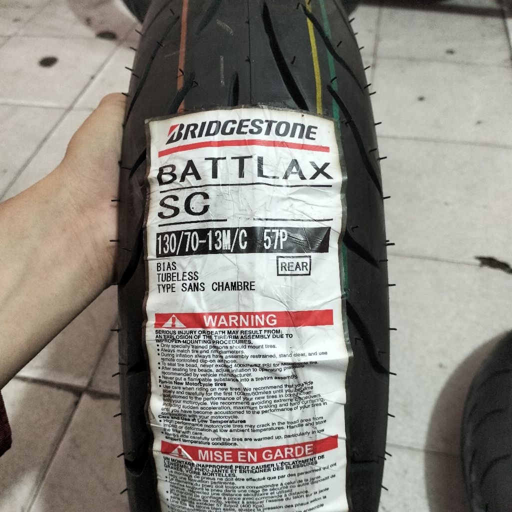 BAN LUAR BATTLAX BRIDGESTONE SC UKURAN 140/70-13 TUBELESS