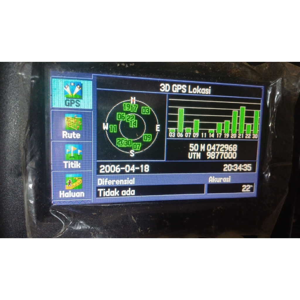 GPSMap 585 Garmin FISHFINDER (Bekas)