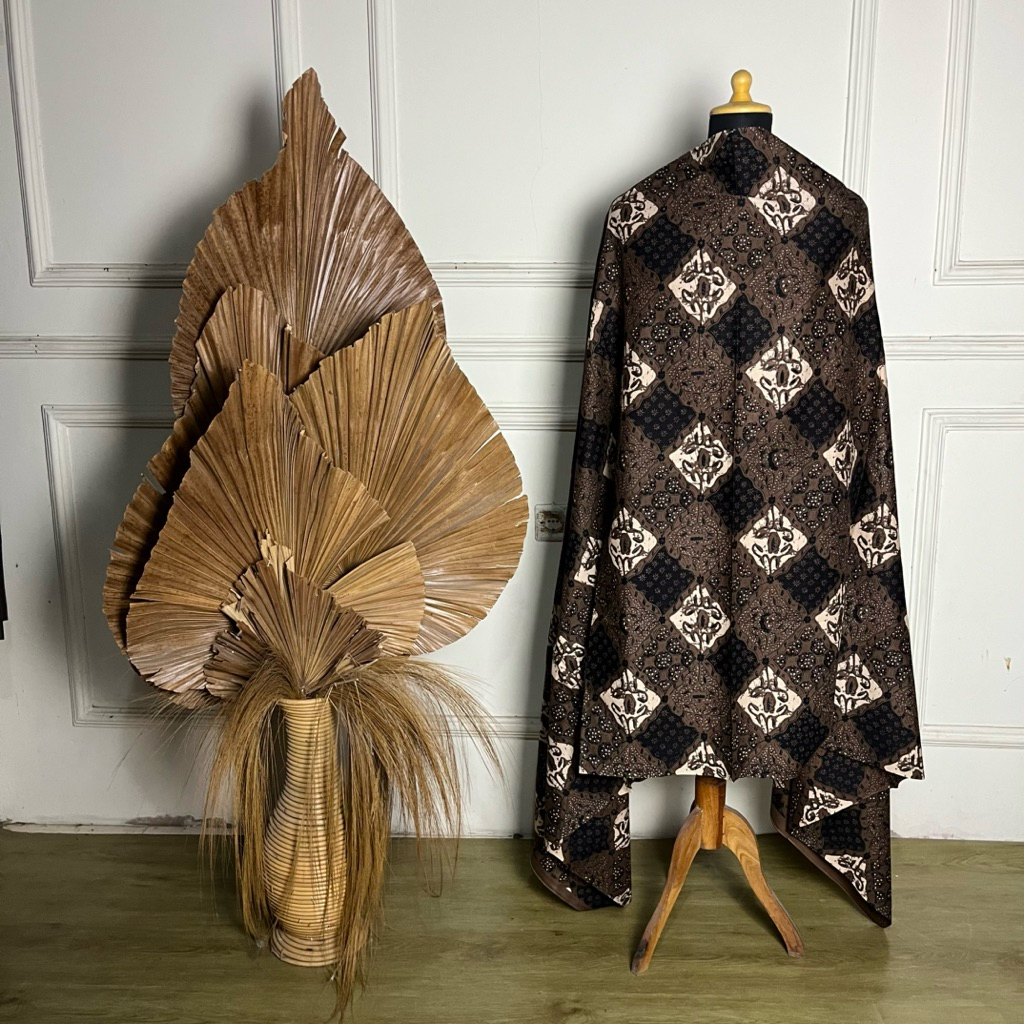 Kain batik dagel