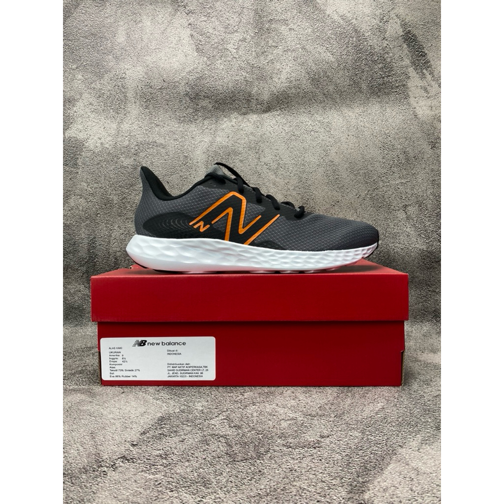 Sepatu Lari NB Size 42,5 Outdoor Running