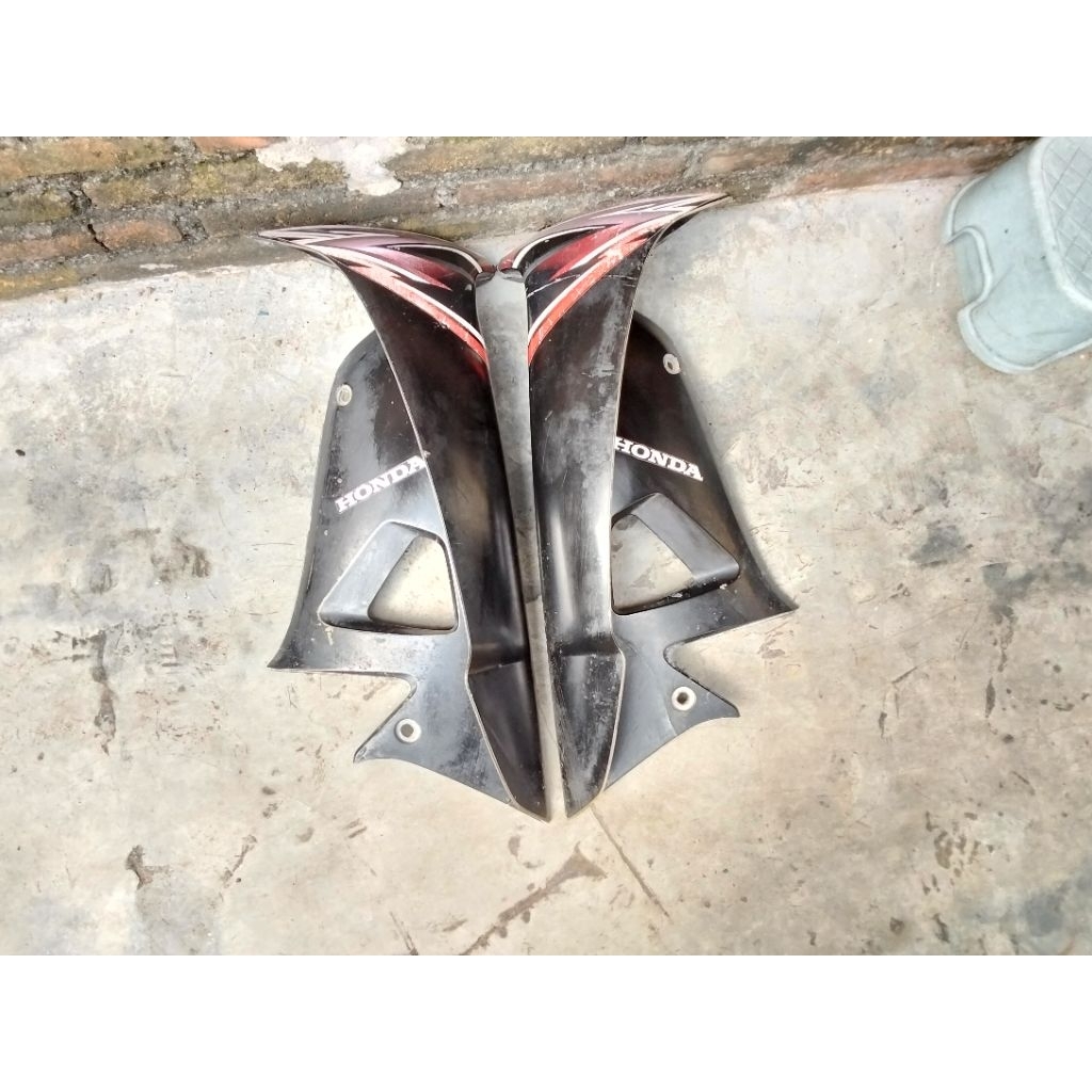 sayap luar dalam Supra fit