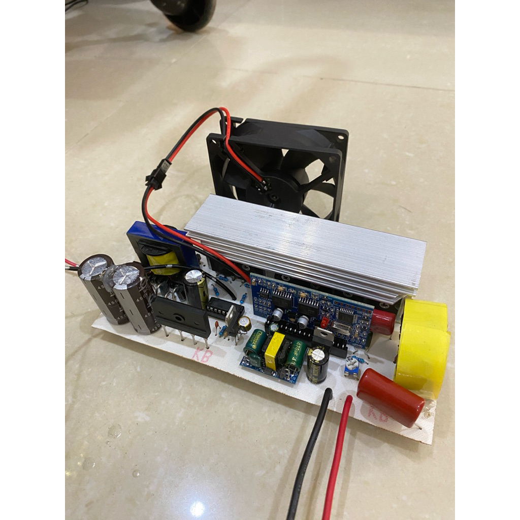 Inverter 450 watt Hybrid DC to AC 220v - Bisa Tanpa Baterai