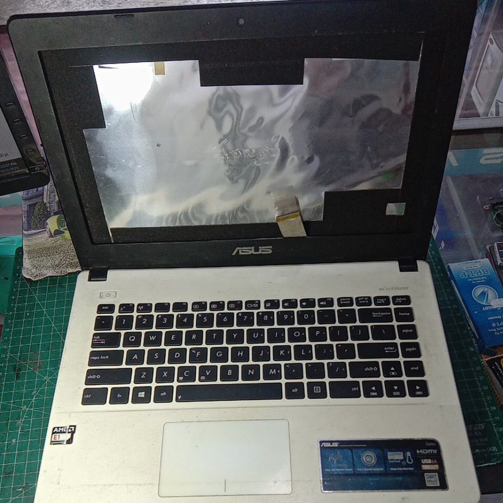 case asus x452e