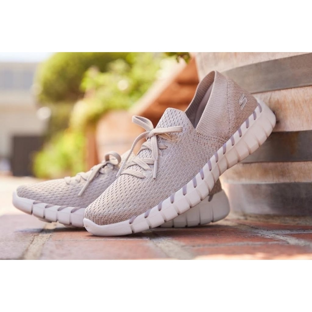 SIZE 40..Skechers Go Walk Smart 2 Women's Sneaker - Taupe