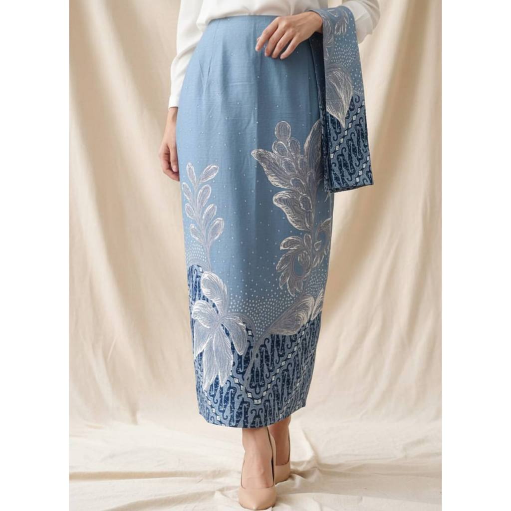 Mamamini - Rok Span Batik Furing + Selendang Bawahan kebaya wanita Katun Warna Biru muda Denim