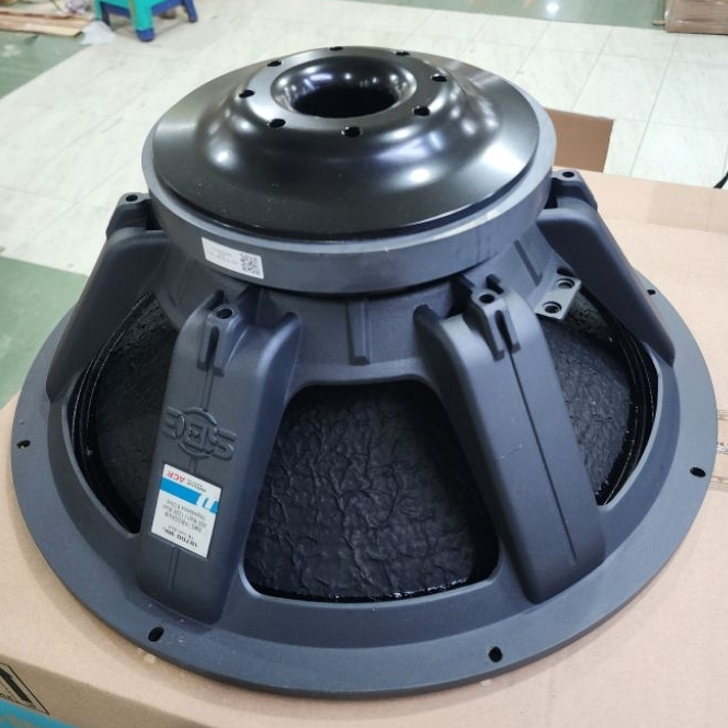 SPEAKER ACR 18 INCH DELUXE 18700 KEKUATAN 600-1200 WATT ORI