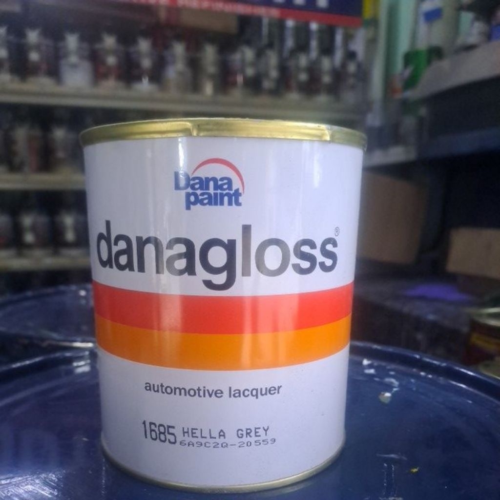 Danagloss Hella grey / abu abu muda