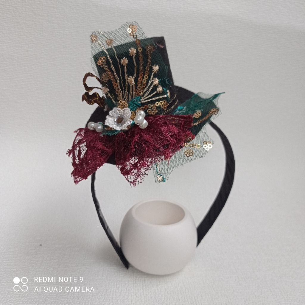 bando topi/bando bentuk topi /bando hallowin/bando penyihir