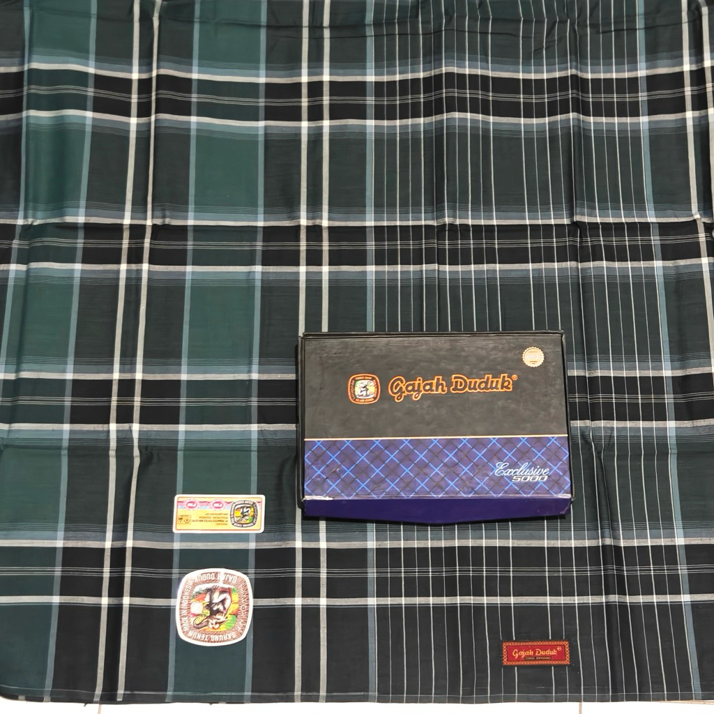 sarung gajah duduk eksklusif 5000 sarung jadul (bukan sarung pl preloved)