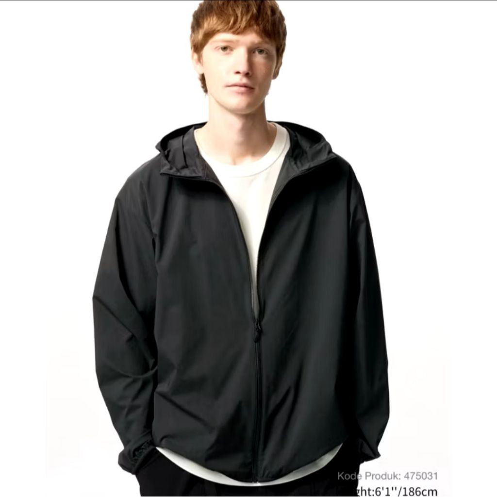 Uniqlo Lightweight UV Cut Protection Jacket Waterreppelent Running Sports Windbreaker Jacket NOT Uni