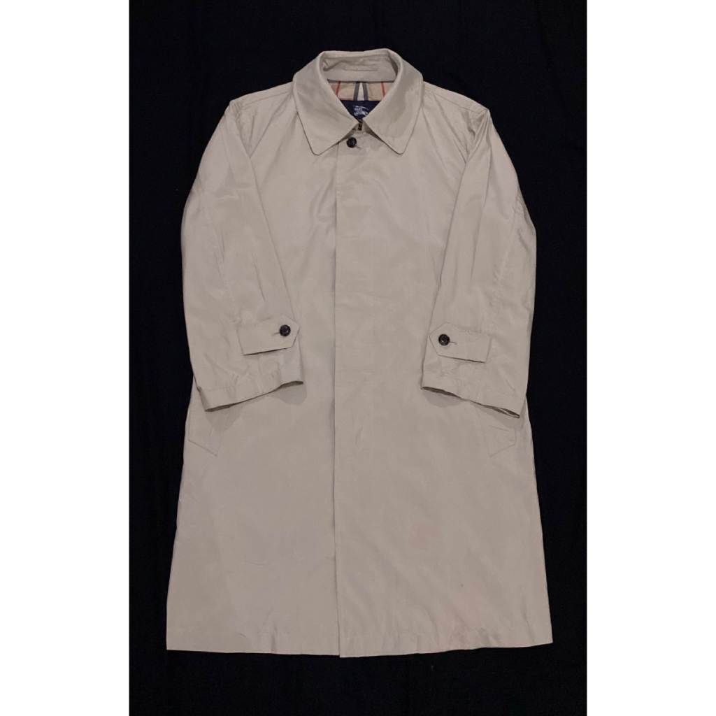 Coat Branded Burberry (B@ru, Waterproof) / Coat Burberry / Burberry trench Coat