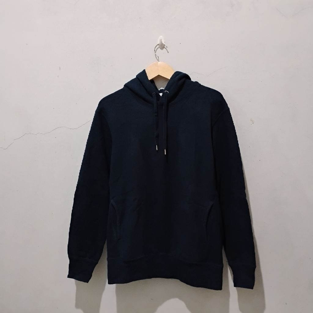 hoodie Uni U undercover warna navy jeans Size M ORi 105