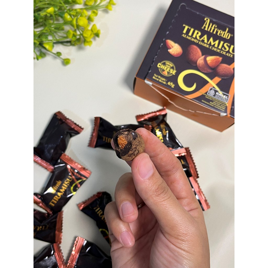 Coklat alfredo Tiramisu 65 gram
