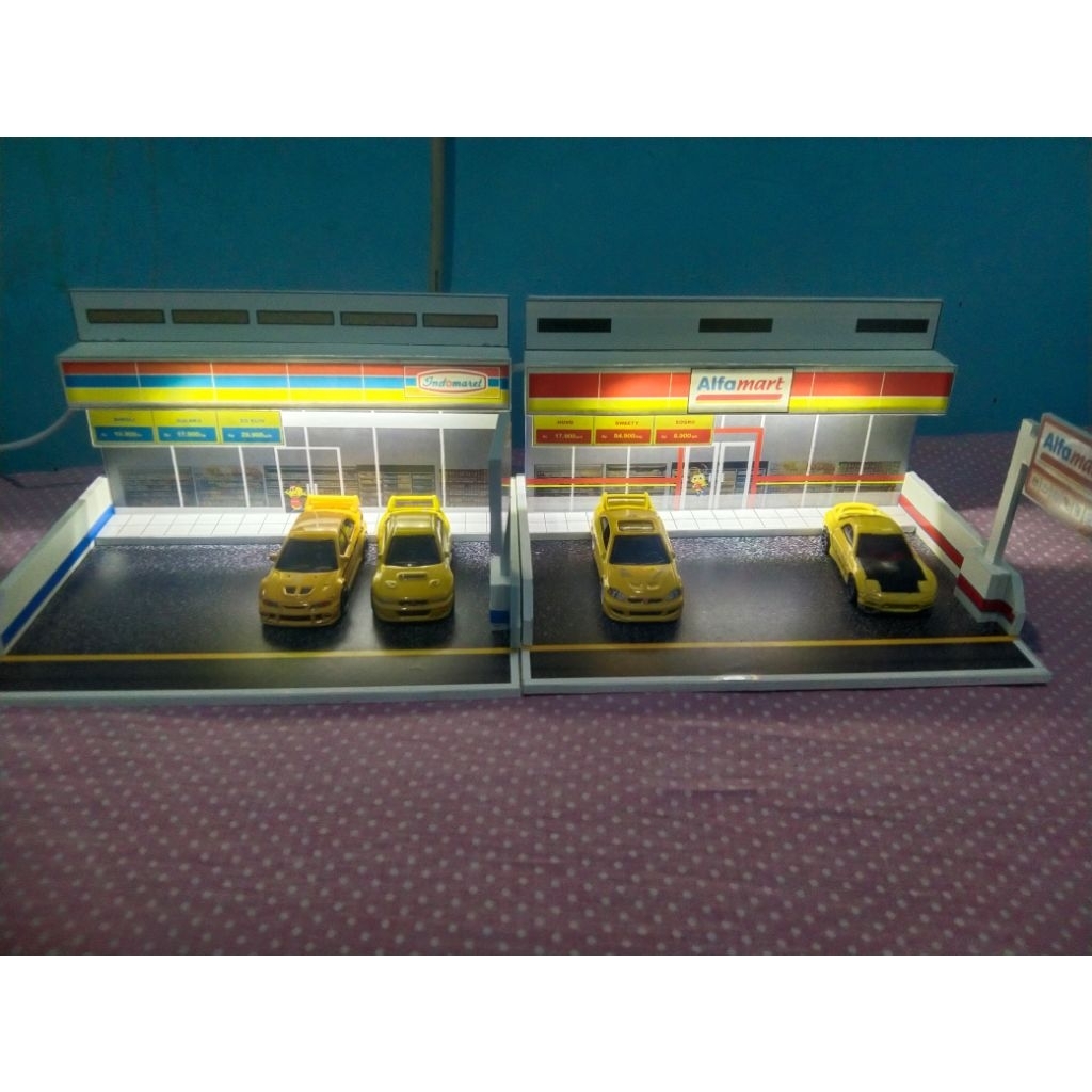 Diorama Set Alfamart & Indomaret