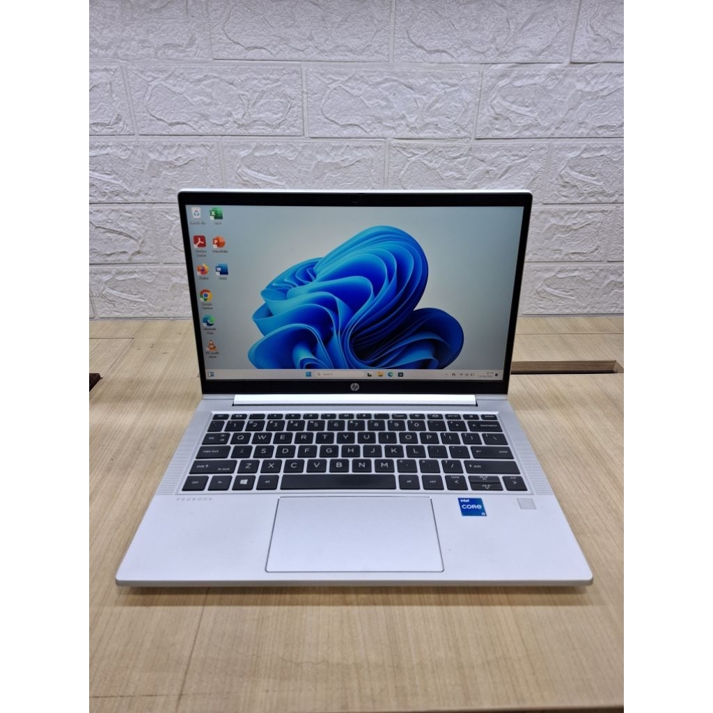 HP PROBOOK 430 G8 [ intel i5-1135G7 8GB 256GB 13,3 INCH ]