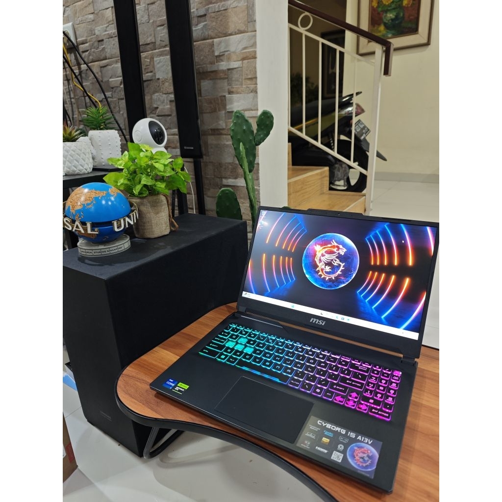 Laptop MSI Cyborg I7 13620H RTX4060 x rog tuf msi nitro