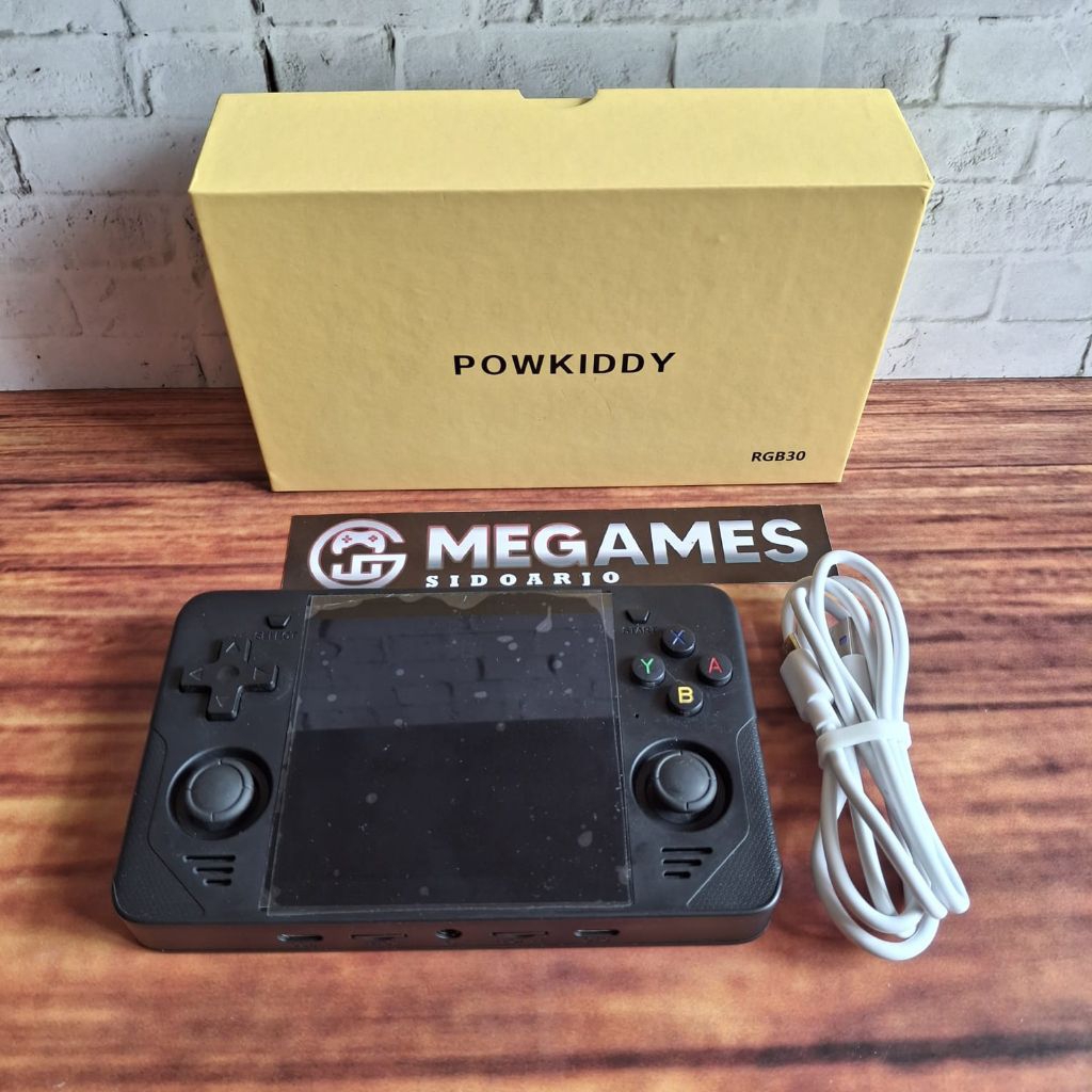 Powkiddy RGB30 / Powkiddy RGB 30 Retro Handheld Game - Second/Bekas