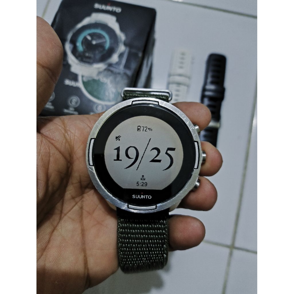 Suunto 9 Baro White Fullset Smart Watch Jam Olahraga Lari