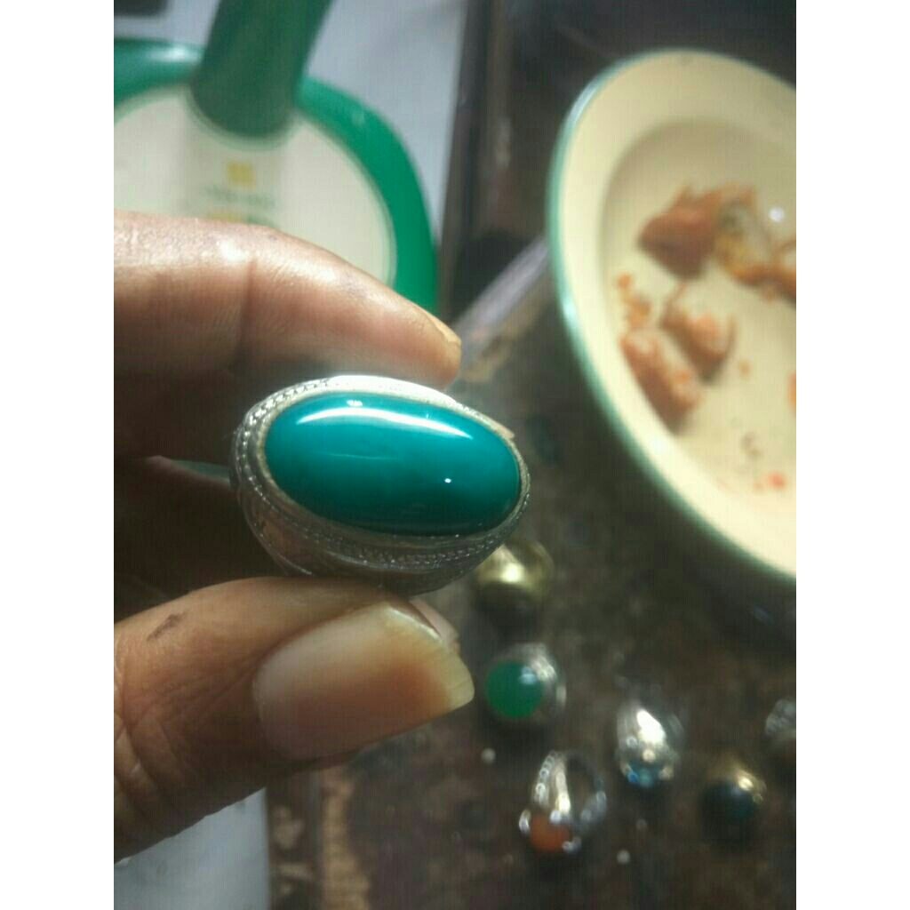 batu bacan Doko bluish green