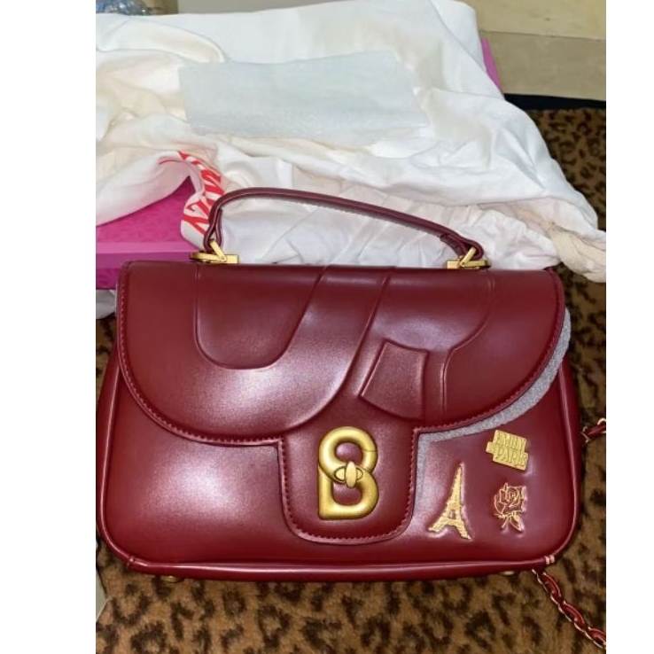 Tas Buttonscarves PL EMILY in Paris