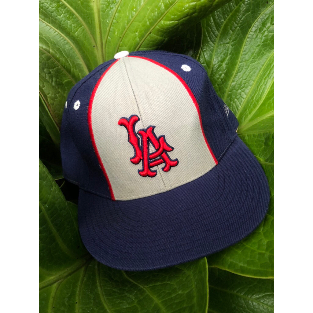 Mitchell and ness x mlb vintage