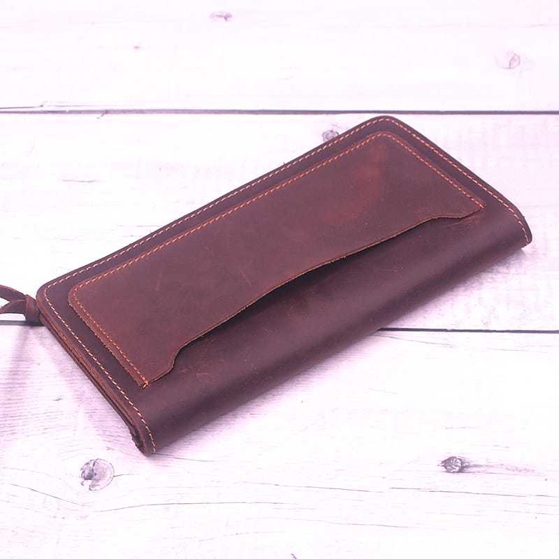 Dompet Kulit Pria Long Wallet – Desain Vintage Tali & Kancing Kuningan