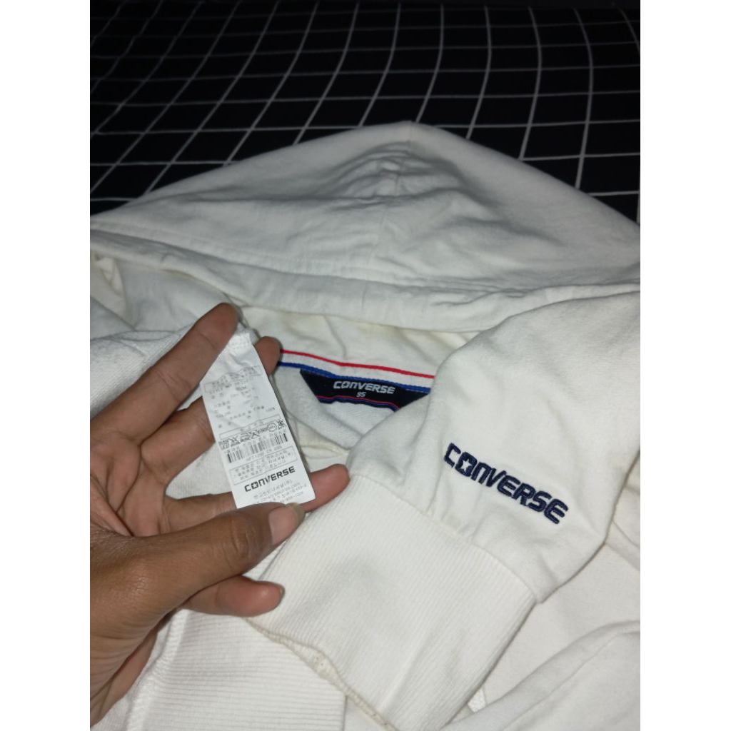 hodie cons