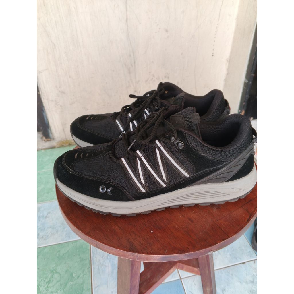 sepatu outdoor kanky preloved